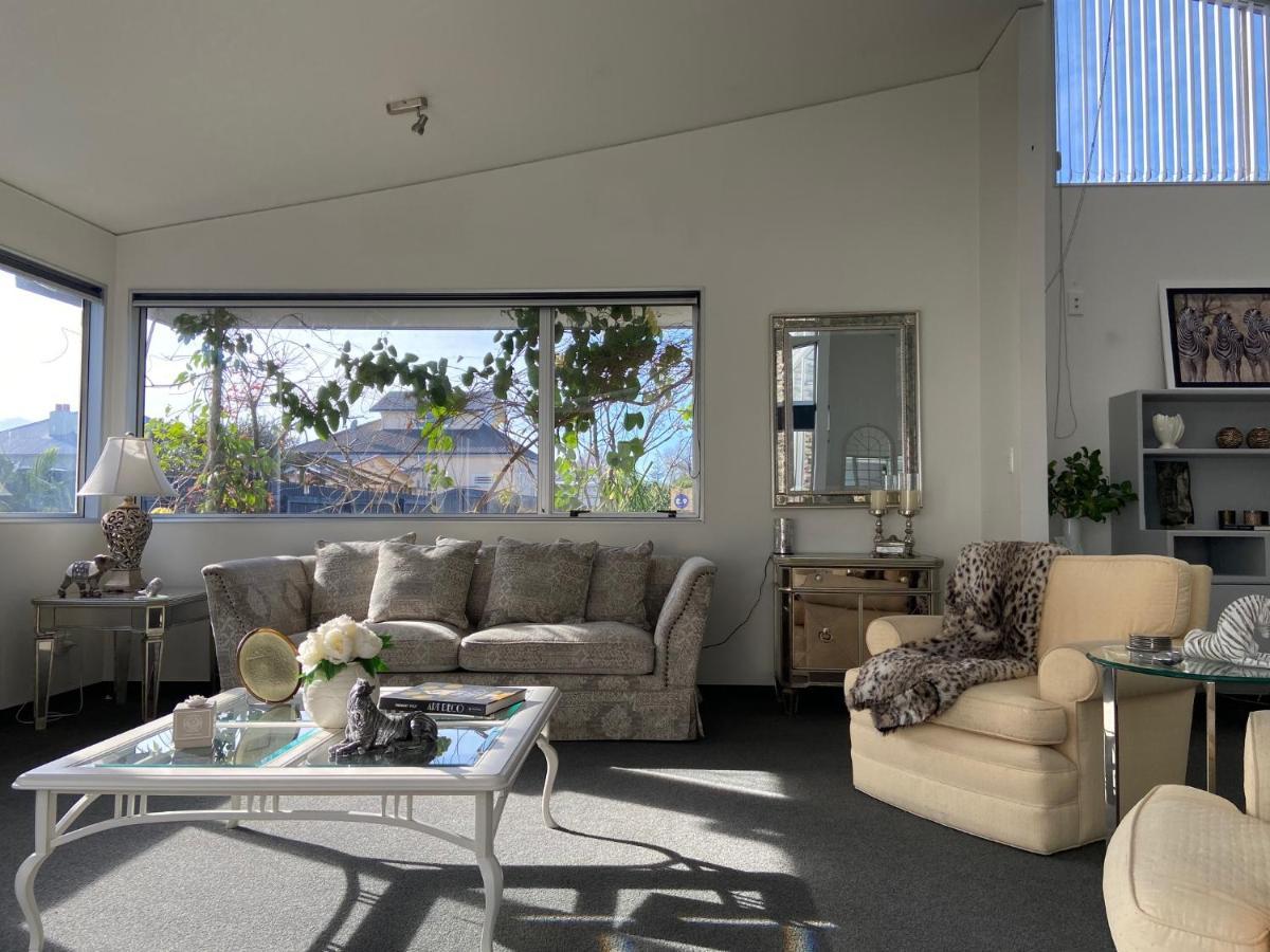Maison Blue - Chic Inner City Townhouse Napier Exterior photo